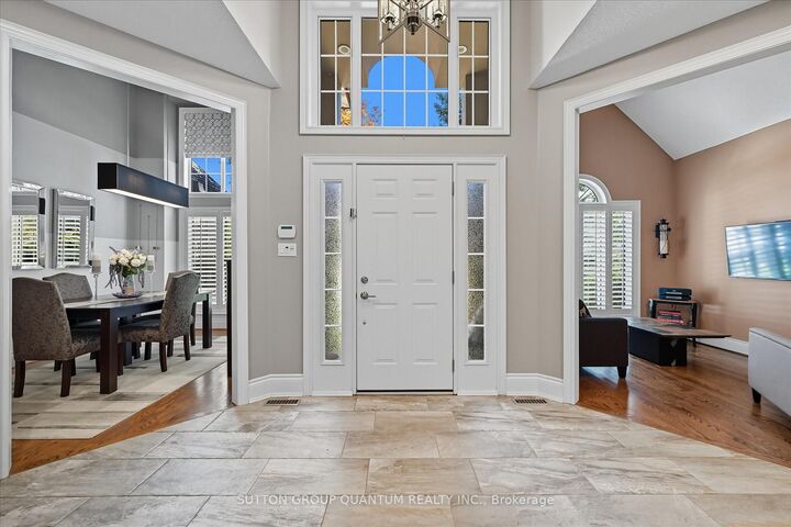 Property Photo:  1109 Forestvale Drive  ON L7P 4W3 