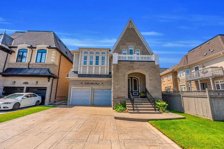 Property Photo: 5198 Adobe Court ON L5M 0K8