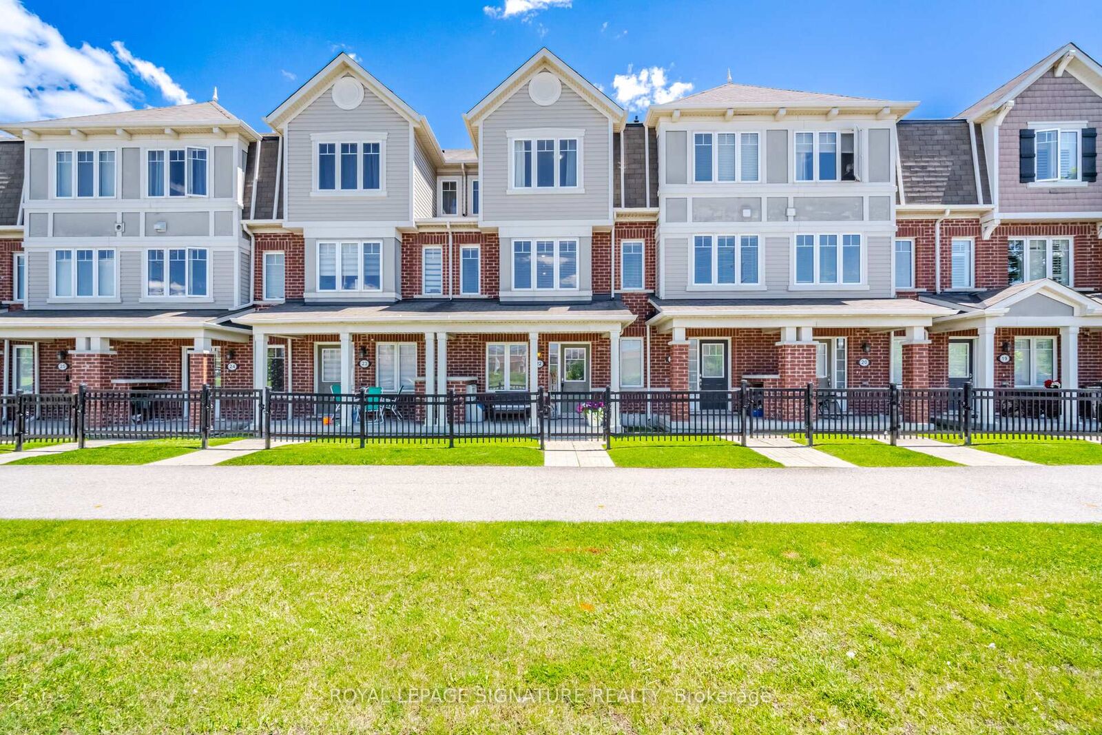 Photo de la propriété:  6020 Derry Road 22  ON L9T 8L6 