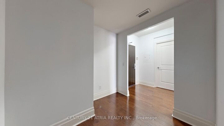 Property Photo:  57 Upper Duke Crescent 311D  ON L6G 0B0 