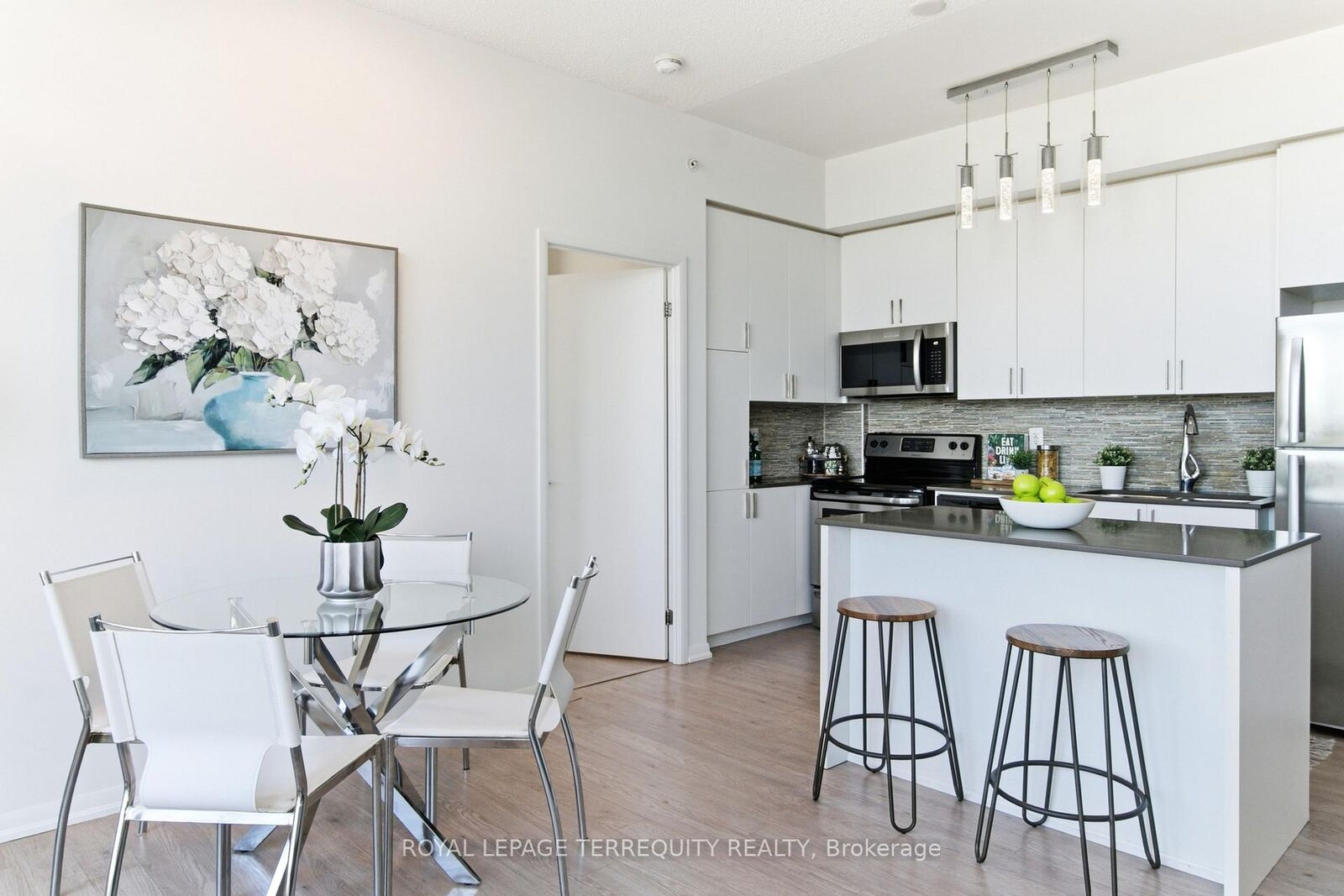 Property Photo: 36 Via Bagnato Boulevard 831 ON M6A 0B7