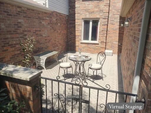 Property Photo: 70 Sunnyside Drive 56 ON N5X 3W5