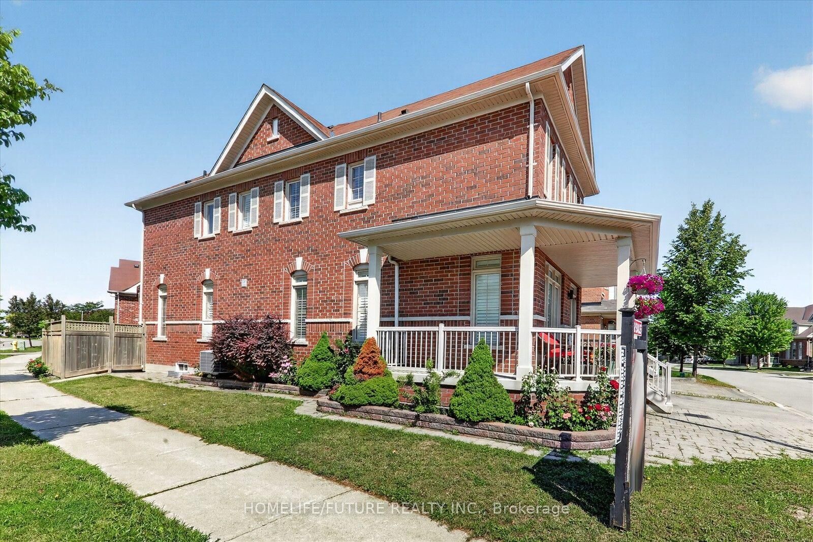 Property Photo: 2 Astrid Terrace ON L6E 0J8