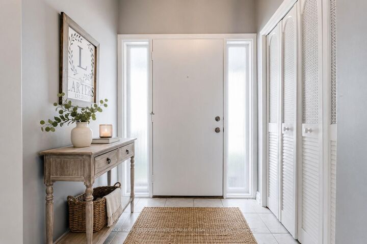Property Photo: 25 Marshall Street ON L4N 3S4