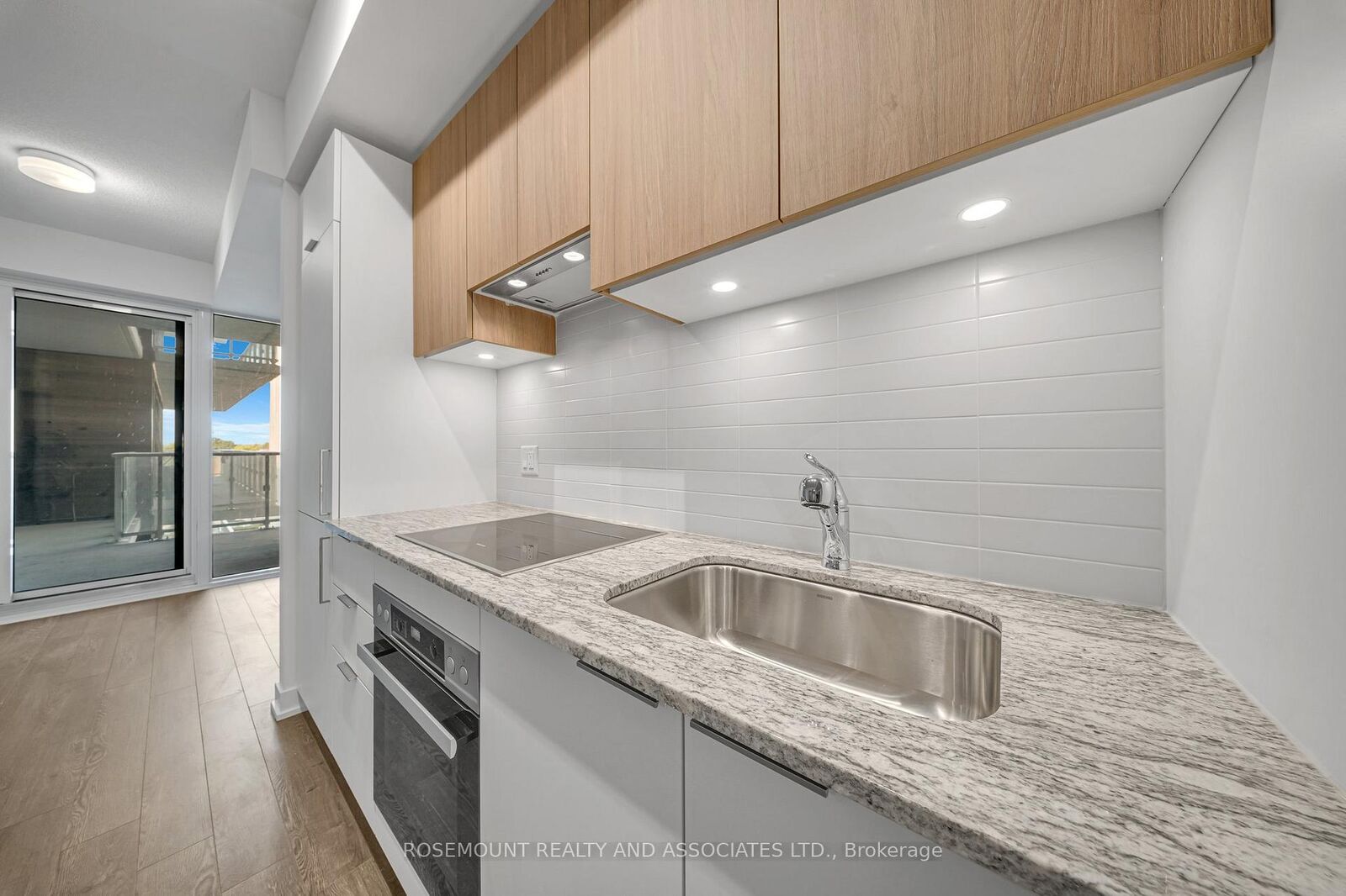 Property Photo:  50 O'Neill Road 504  ON M3C 0R1 