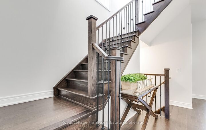 Property Photo:  72 Christine Elliott Avenue Main  ON L1P 0B9 