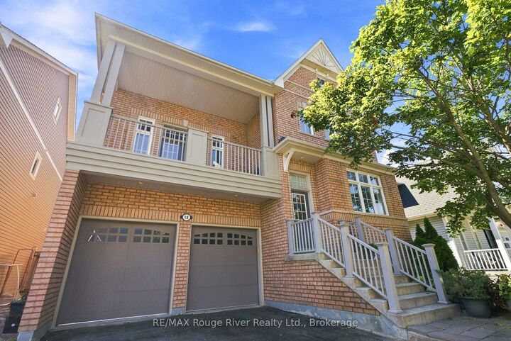 18 Rainbow Crescent — photo 1