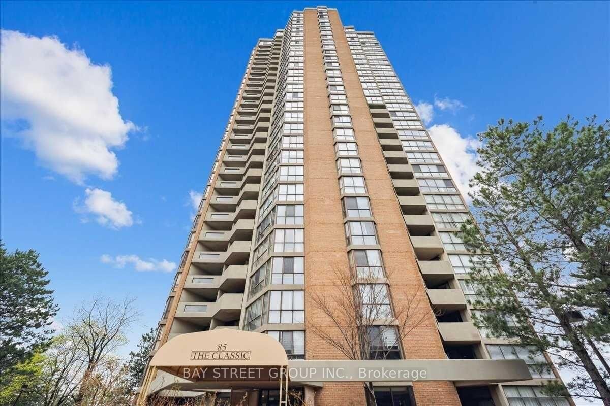 Property Photo: 85 Skymark Drive 2201 ON M2H 3P2