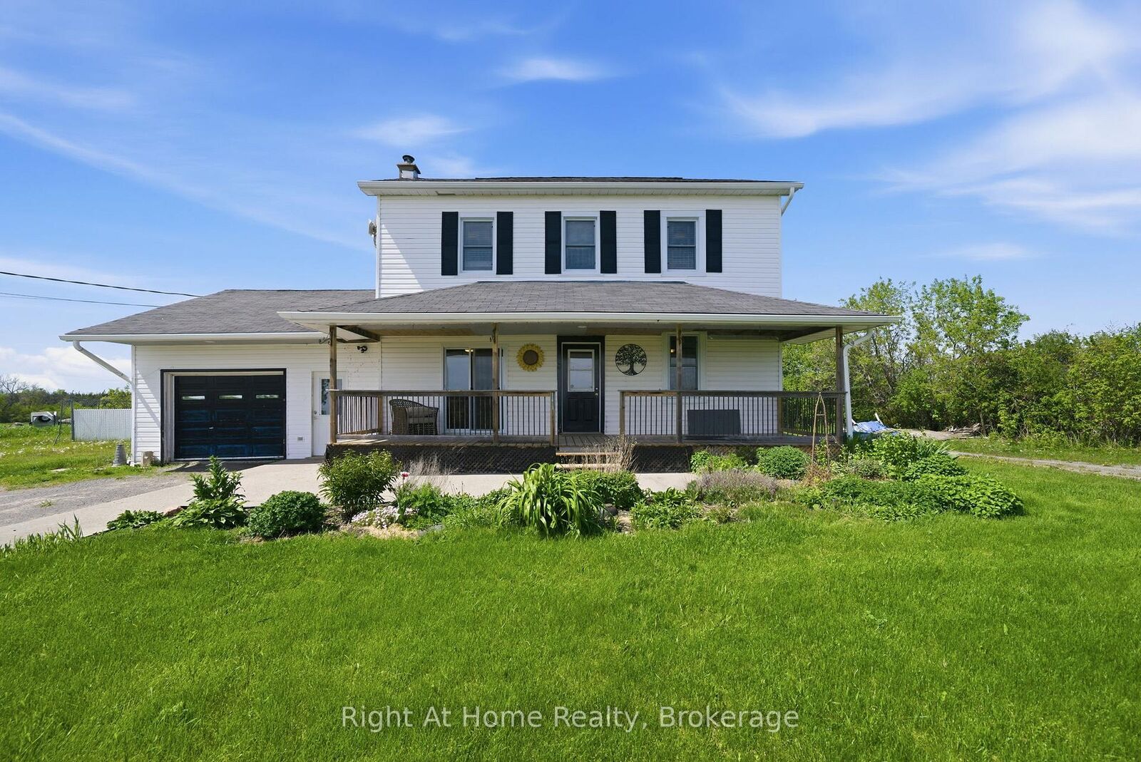 Property Photo: 660 County Rd 19 Road ON K0K 1T0