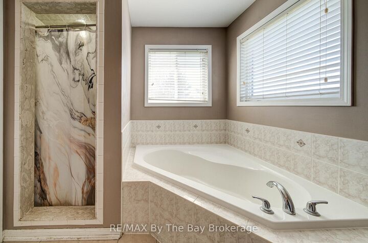Property Photo:  88 Wesley Avenue  ON L9Z 0B9 