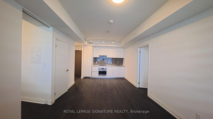 Property Photo: 4015 The Exchange N/A NE 4803 ON L5B 0N9