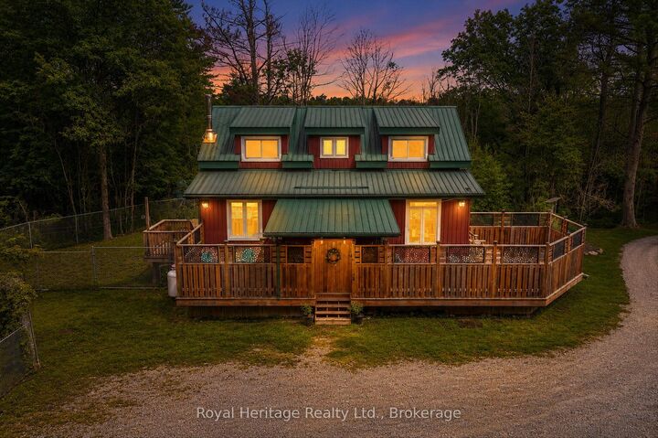 82 Kennedy Drive — photo 1