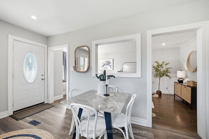 Property Photo:  47 Brucedale Avenue E  ON L9A 1N1 