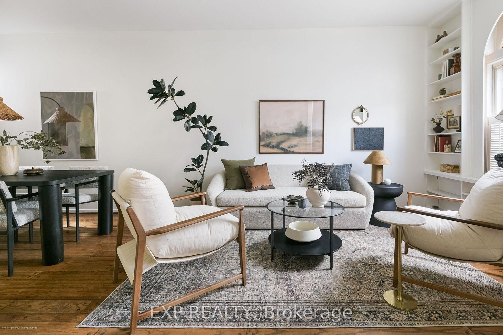 Property Photo: 29 Belmont Street ON M5R 1P9