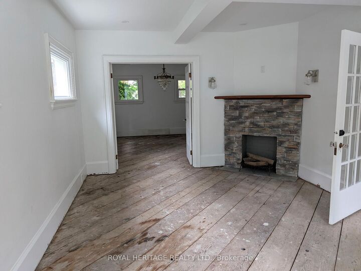 Property Photo: 73 Talbot Street ON N3Y 3W6
