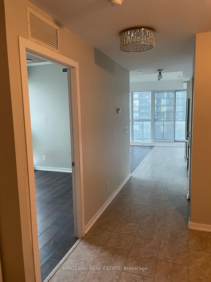Property Photo:  51 East Liberty Street 1005  ON M6K 3P8 