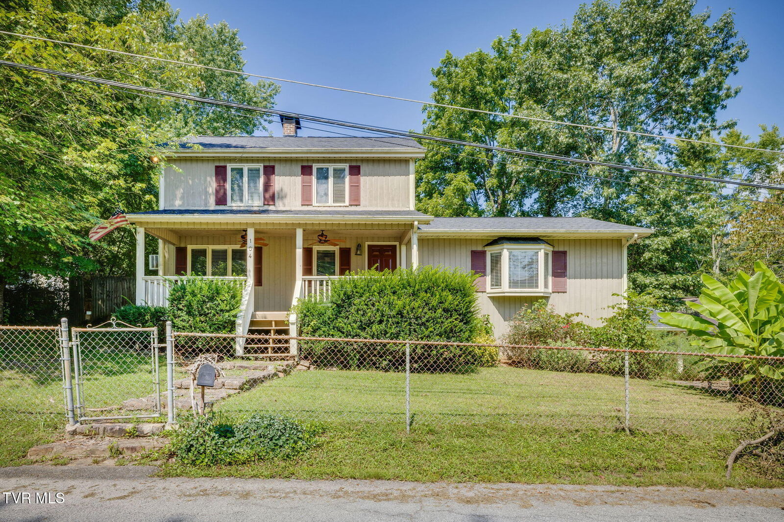 Property Photo: 104 Patterson Road TN 37660