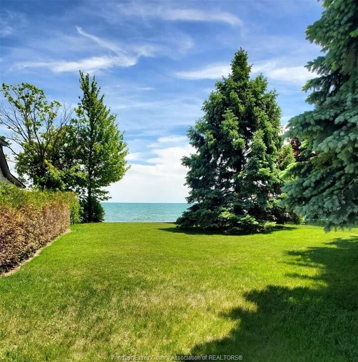 Property Photo: 1351 Heritage Road ON N8H 4C9