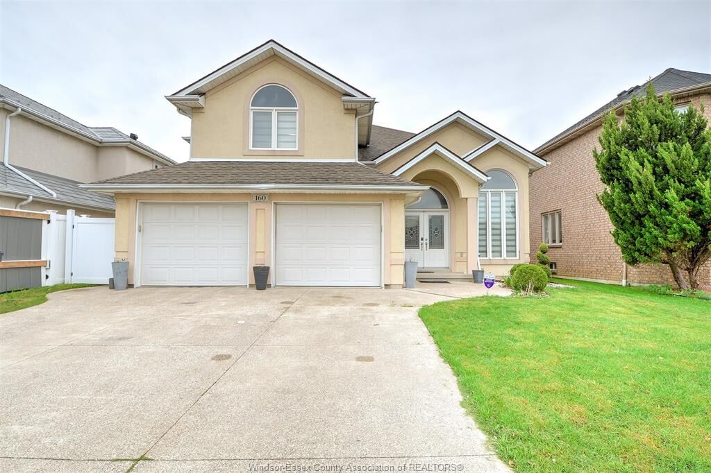 Property Photo: 160 Branton Crescent ON N9K 1E6