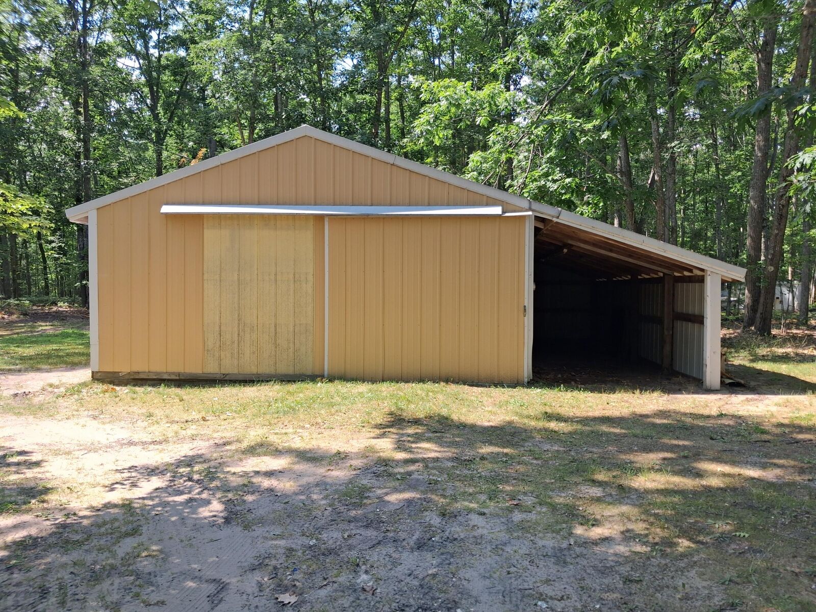 Property Photo:  2403 Bennett Road  MI 49791 