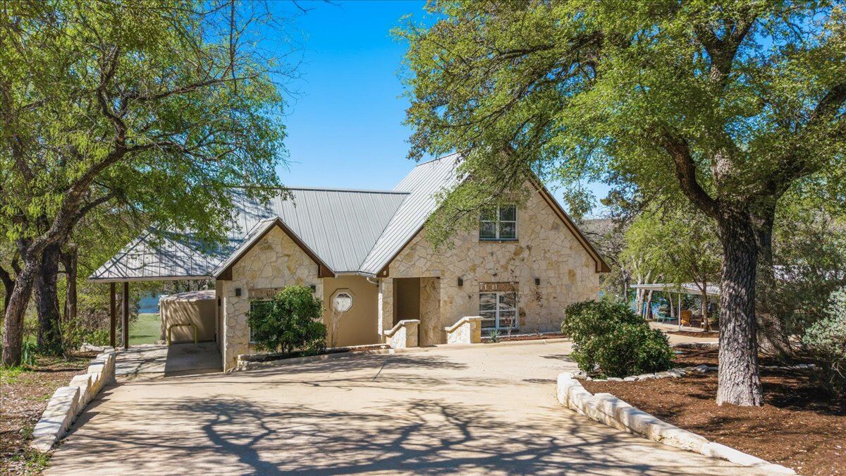 Property Photo: 25207 Lake View Drive TX 78669
