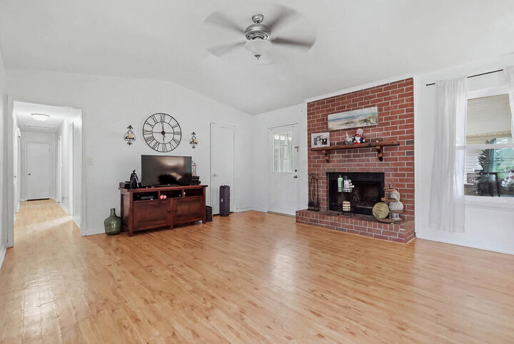 Property Photo:  231 Dunaway Drive  GA 31721 