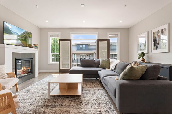 Property Photo: 45545 Kipp Avenue 14 BC V2P 0H5
