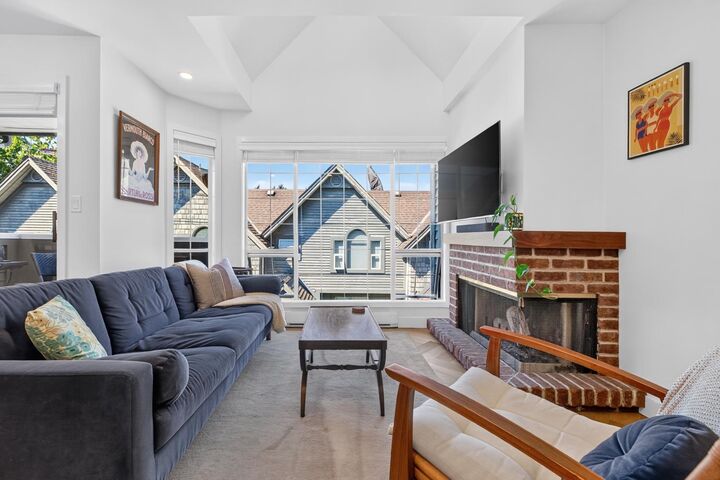 Property Photo:  829 W 7th Avenue  BC V5Z 1C2 
