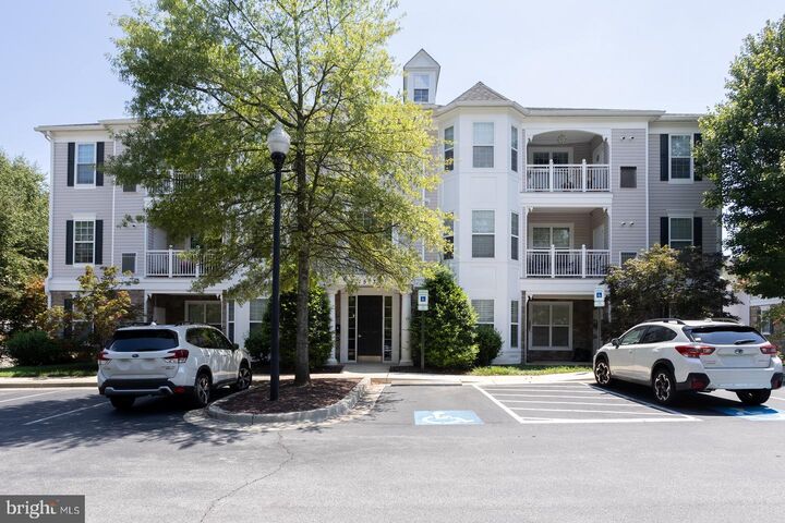 Property Photo:  1503 Broadneck Place 101  MD 21409 