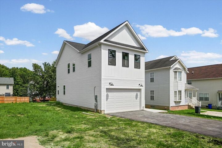 Property Photo:  7247 Cedar Avenue  MD 20794 