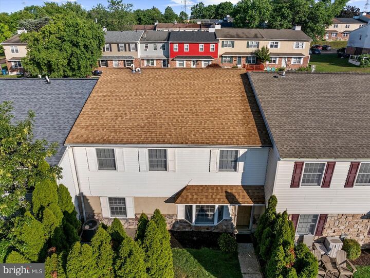 Property Photo:  1712 Whitpain Hills Hills  PA 19422 