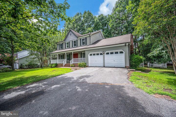 Property Photo:  5802 Queens Mill Circle  VA 22407 