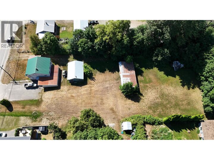 Property Photo:  719 Big Eddy Road  BC V0E 2S0 