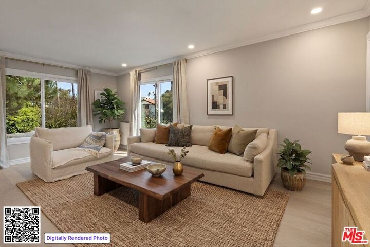 Property Photo: 1024 5th St, Unit 6 CA 90403