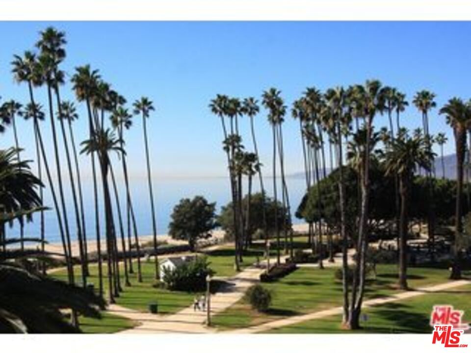 Property Photo:  701 Ocean Ave, Unit 110  CA 90402 