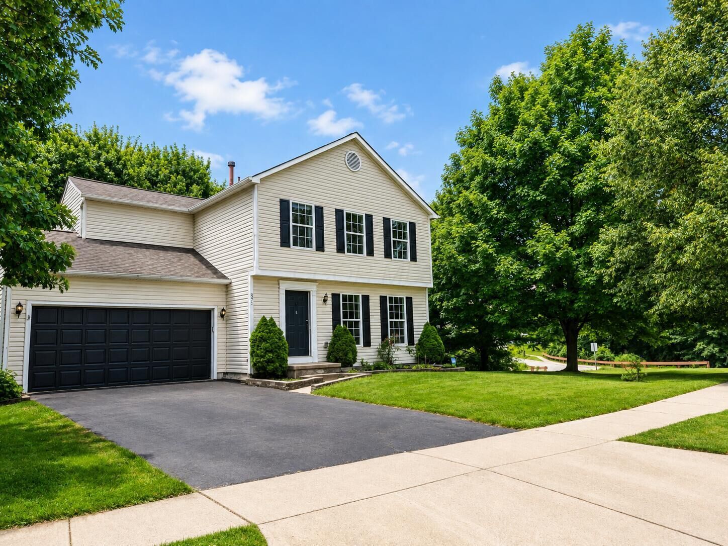 Property Photo: 571 Marcum Road OH 43004