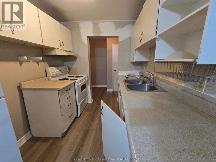Property Photo:  276 Merritt Avenue 108  ON N7M 3G1 