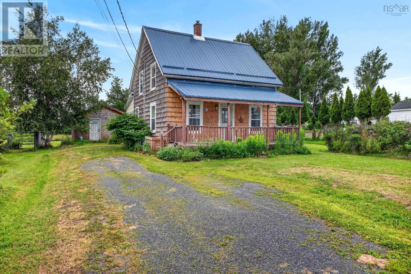 Property Photo:  2149 Cowan Street  NS B0K 2A0 