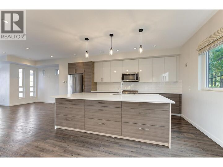 Property Photo:  1818 Peak Point Court 32  BC V1Z 4B4 