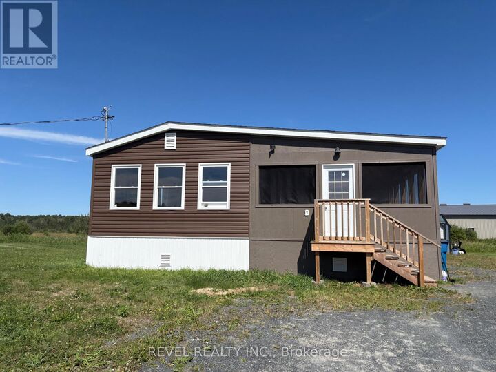 Property Photo:  585 Conc 6 & 7 Corners  ON P0L 1C0 