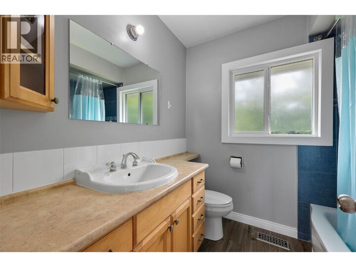 Property Photo:  631 Brandon Avenue  BC V2B 1N5 