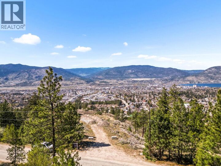Property Photo:  138 Saliken Drive  BC V2A 8V6 