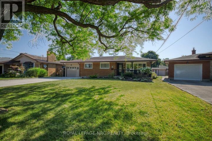Property Photo: 85 Regent Drive ON L2M 3L9