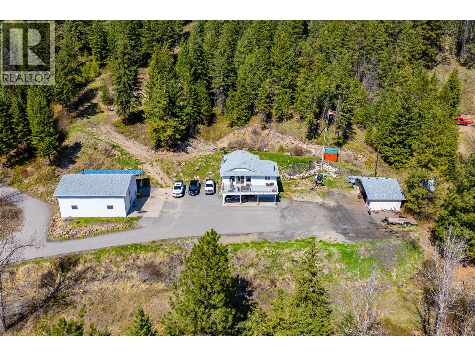 Property Photo: 7114 Goshawk Road BC V1P 1H9