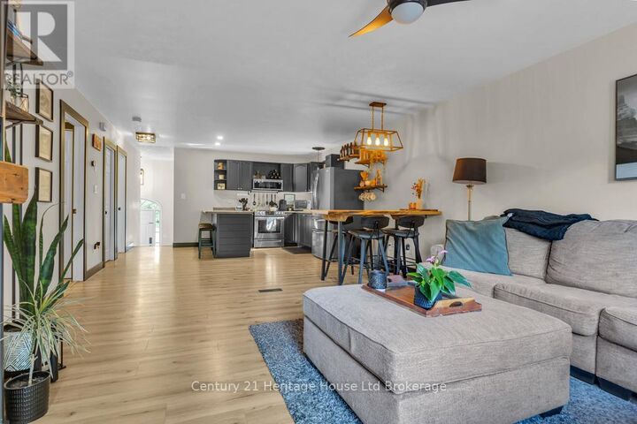 Property Photo: 14 Herford Street ON N4G 4V2