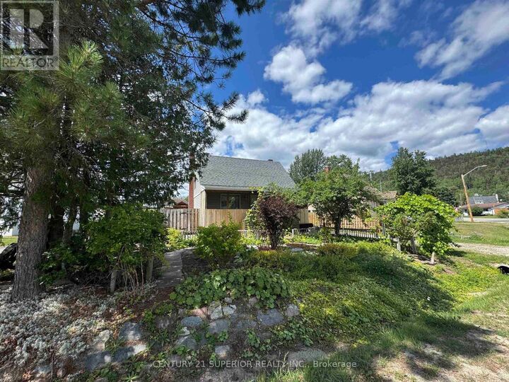 Property Photo: 20 Heron Drive ON P0T 2C0