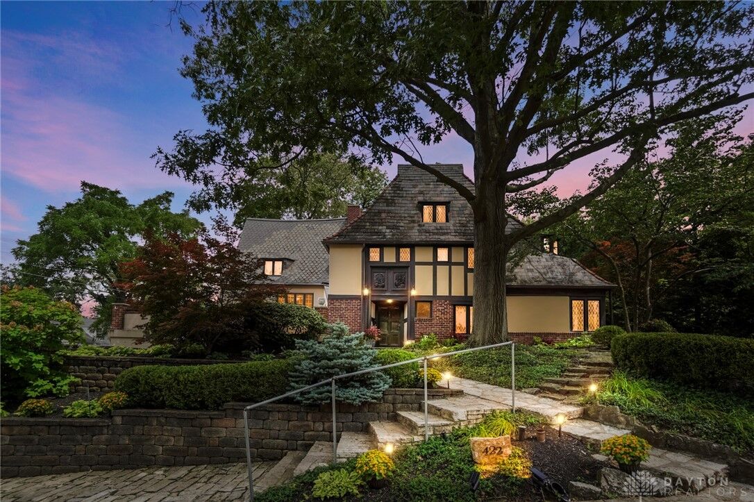 Property Photo:  422 Glendora Avenue  OH 45409 