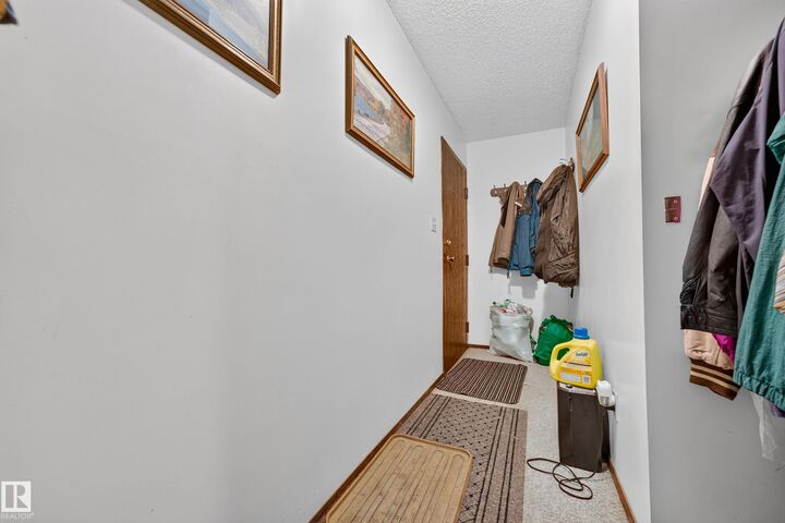 Property Photo:  10842 107 Street NW 206  AB T5H 2Z3 