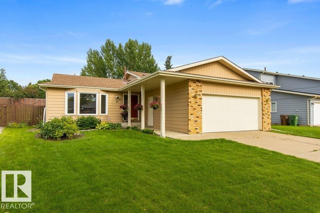 Property Photo: 57 Patterson Crescent AB T8N 4T9