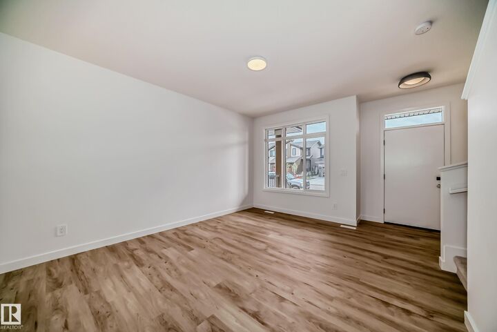 Property Photo: 2638 62 Street SW AB T6X 3G3